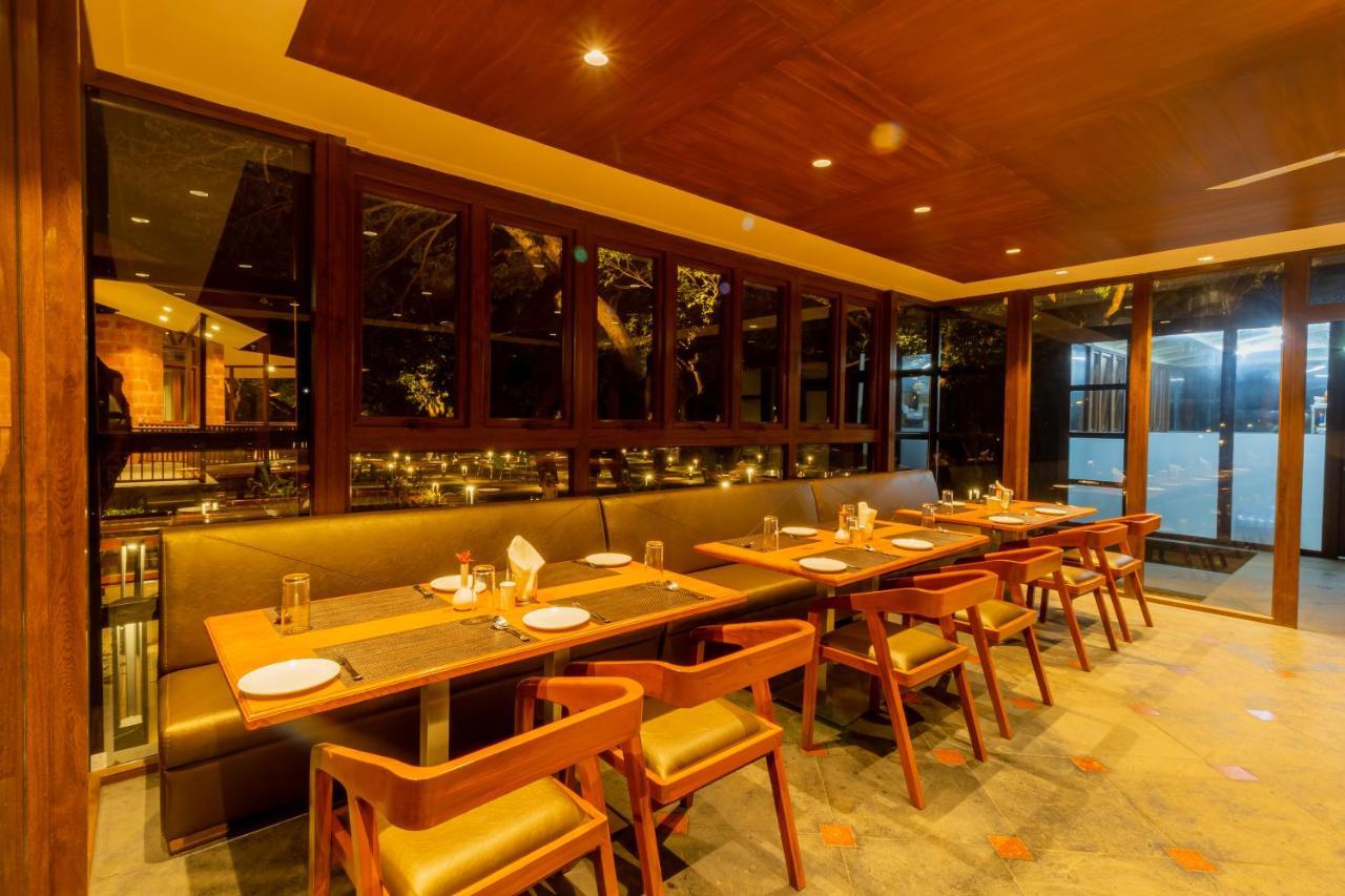 R R Heritage Resort Pure Vegetarian 마하발레슈와르 외부 사진